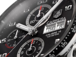 Годинник TAG Heuer Carrera CV2A1R.BA0799